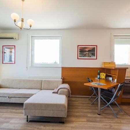 Myflat All-Season Apartment Сиофок Екстериор снимка