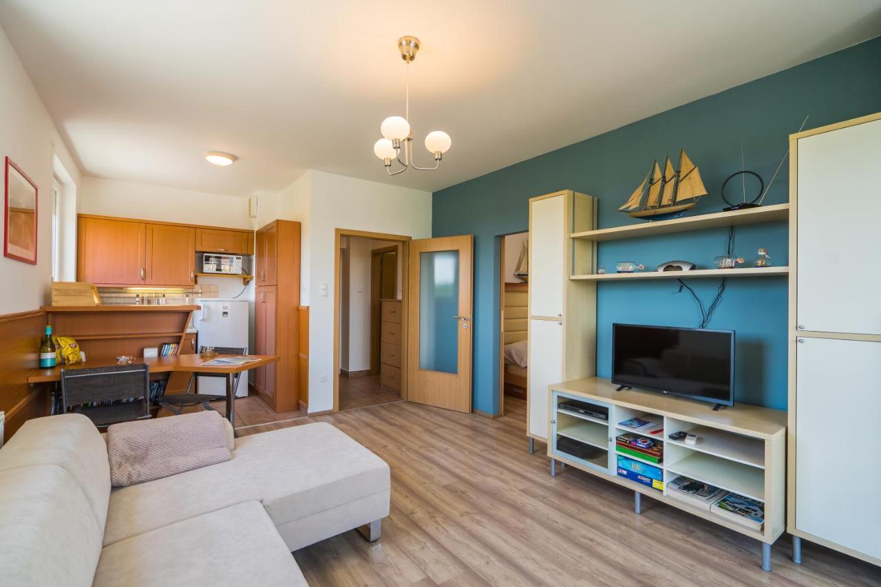 Myflat All-Season Apartment Сиофок Екстериор снимка
