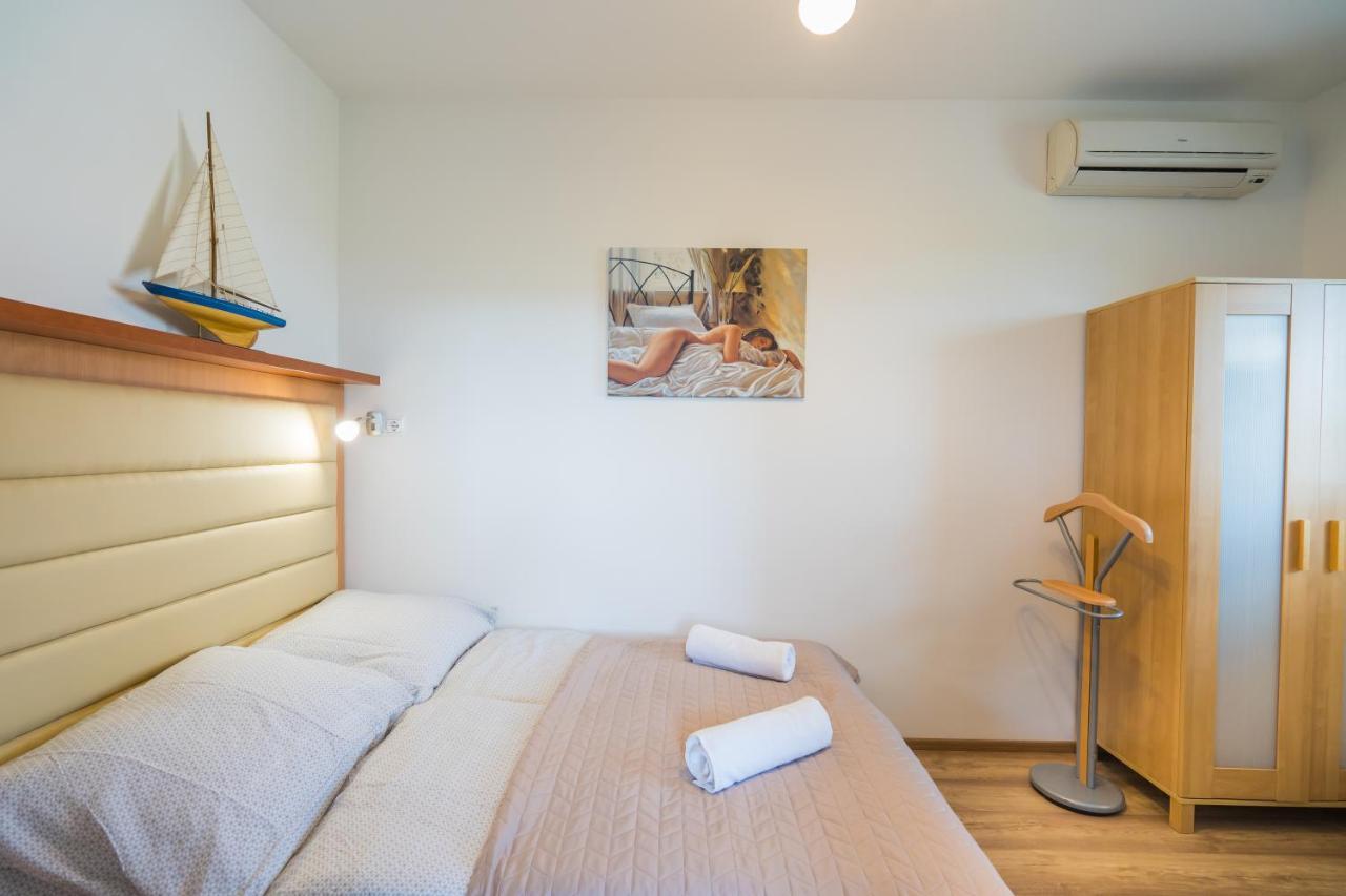 Myflat All-Season Apartment Сиофок Екстериор снимка